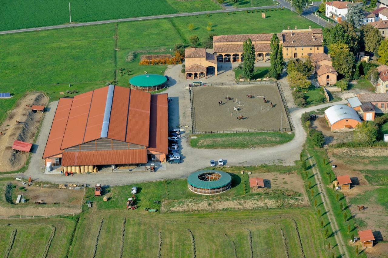 Agriturismo Corte Ghiara Fontanellato Exterior photo