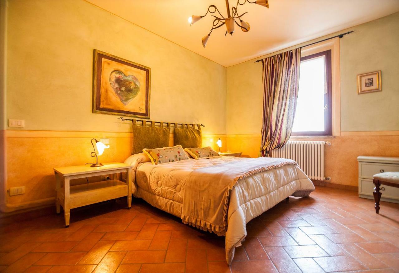 Agriturismo Corte Ghiara Fontanellato Exterior photo